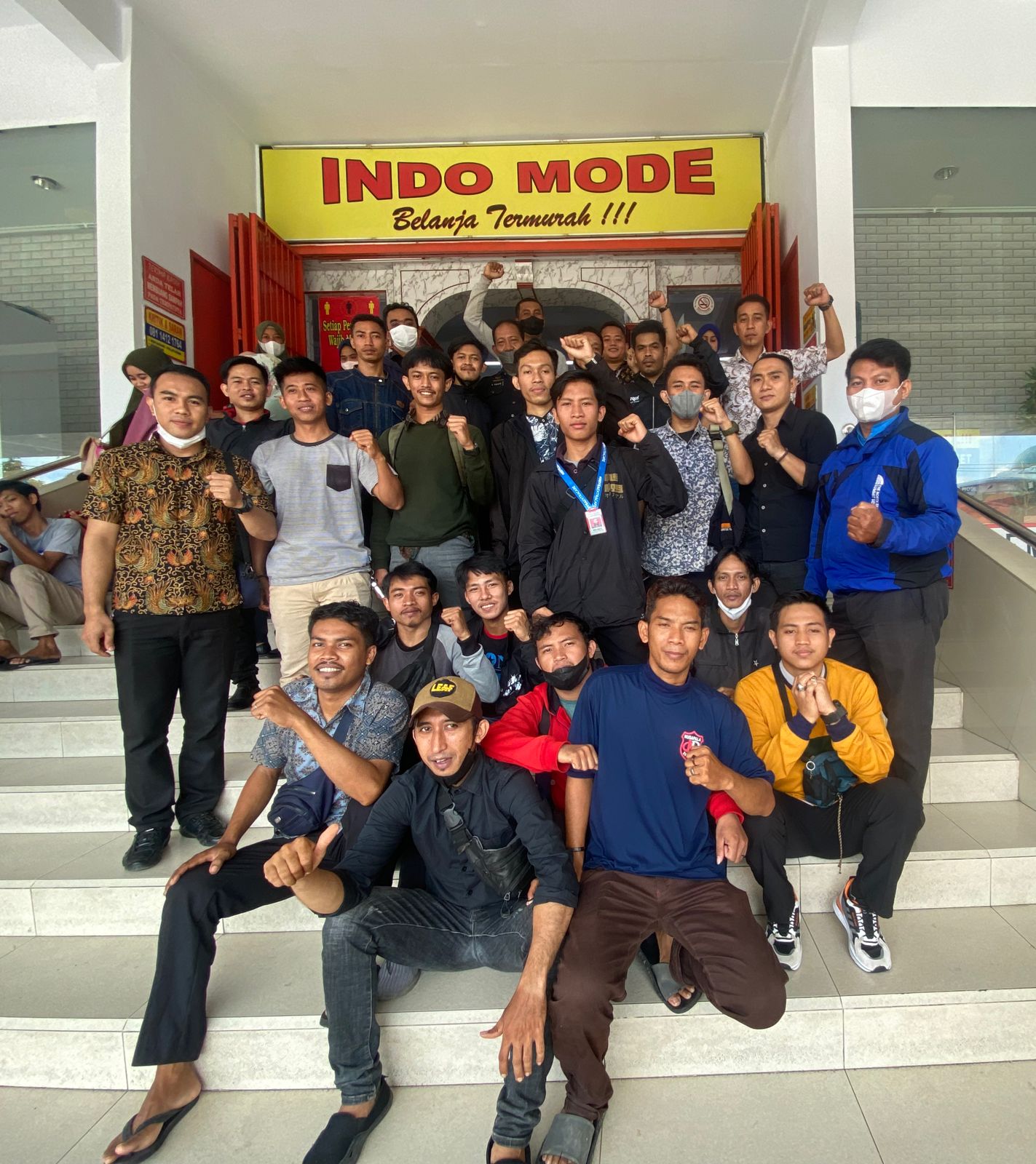 Di Anggap Rugikan Pengusaha Karena Aksi Unjuk Rasa, 36 Buruh FSPMI Makasar di Tuntut Ganti Rugi Ratusan Juta