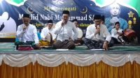 Santunan Anak Yatim dan Peringatan Maulid Nabi Muhammad di Masjid Jami Baiturrahim Santunan Anak Yatim dan Peringatan Maulid Nabi Muhammad di Masjid Jami Baiturrahim