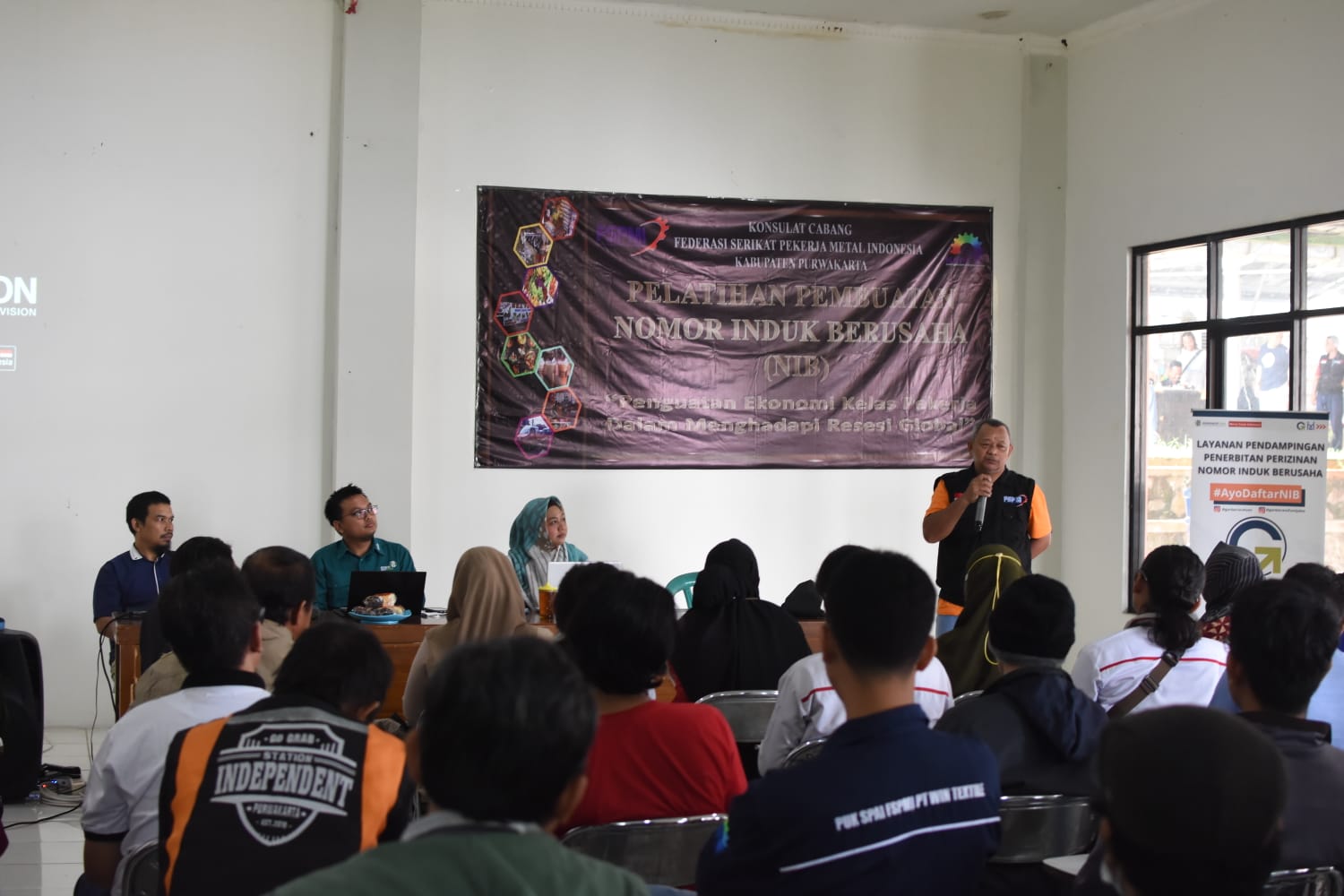 Bukti Nyata Ketua KC FSPMI Purwakarta Yang Terus Peduli Memperjuangkan Nasib Sang Mantan