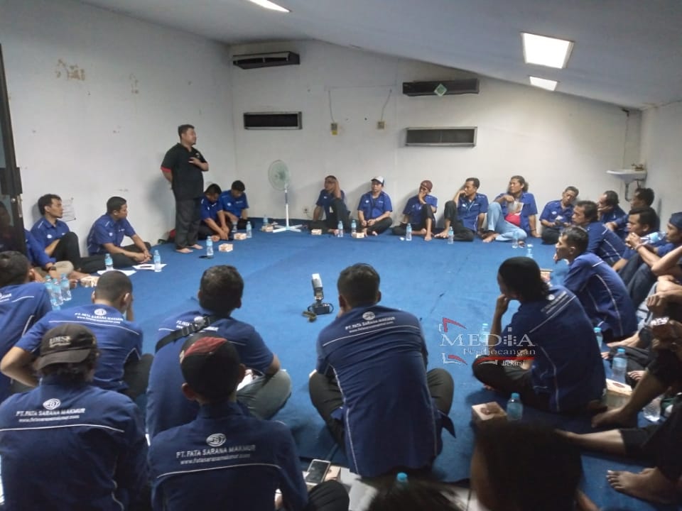 Bangun Kesadaran dan Militansi Anggota, PUK SPEE FSPMI PT. Fata Sarana Makmur Adakan Konsolidasi