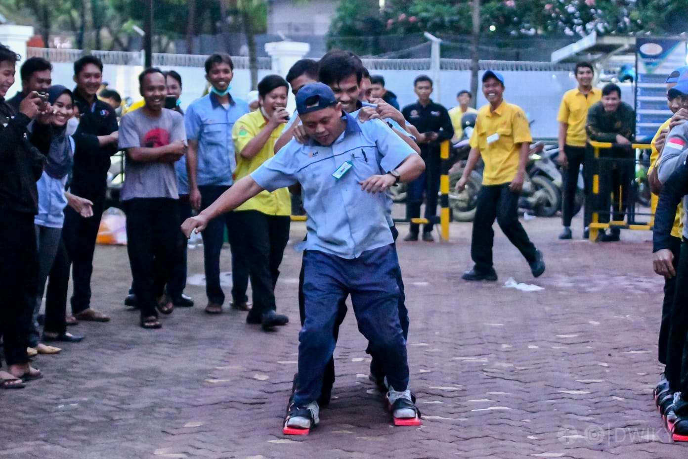 PT. API Presisi Juara Umum dalam Perlombaan Family Gathering Patec Group 2022