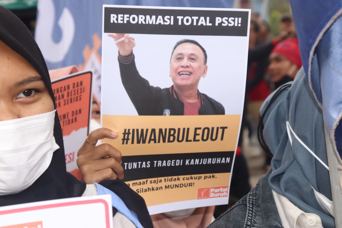 TGIPF: Iwan Bule dan Seluruh Anggota Exco Mundur