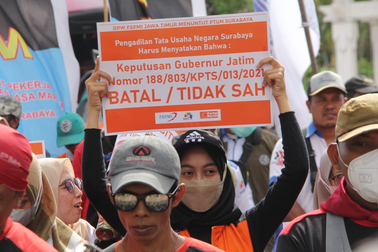 Peran Perempuan membentuk Kelas Pekerja Yang Kuat dan Bermartabat