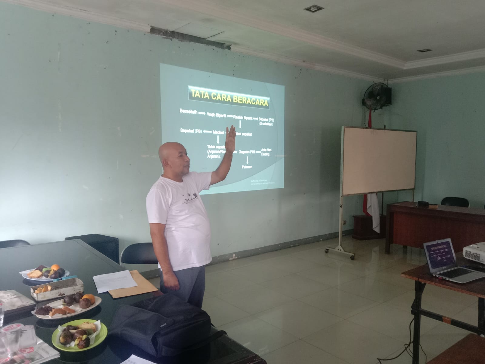 Upaya Kaderisasi, PC SPL FSPMI Bekasi Berikan Pembekalan Advokasi