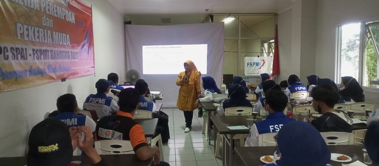 PC SPAI FSPMI Bandung Raya Gelar Pendidikan Dasar Perempuan dan Pekerja Muda