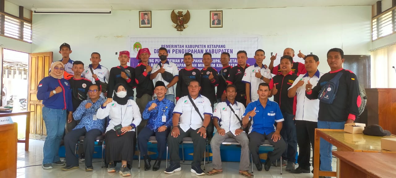 UMK Kabupaten Ketapang 2023 Naik Sekitar 7, 27% atau Rp. 209.103,-  Berdasarkan Permenaker 18 tahun 2023  Sebesar UMK Tahun 2023 Rp. 3.085.615