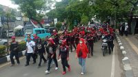 Minta Upah naik 24,5 %, Buruh Tangerang – Banten Longmarch Ke Kantor Walikota Tangerang