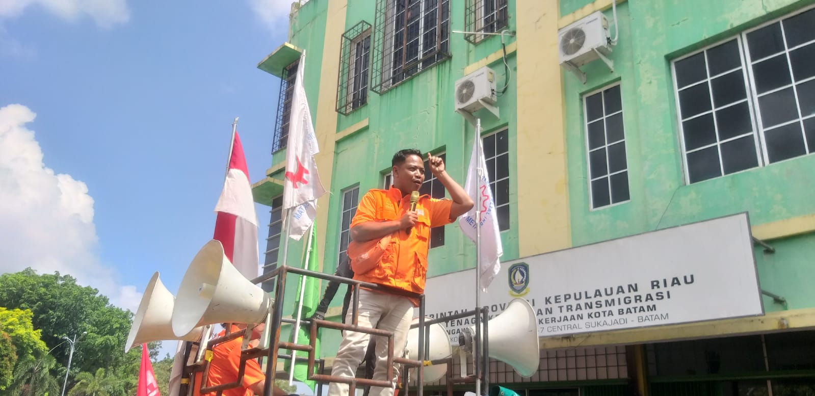 Ketua Exco Partai Buruh Kepri Alfitoni : Damai boleh tetapi proses hukum tetap berjalan