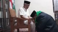 Mengenal Tradisi Sungkeman Masyarakat Indonesia Saat Idul Fitri