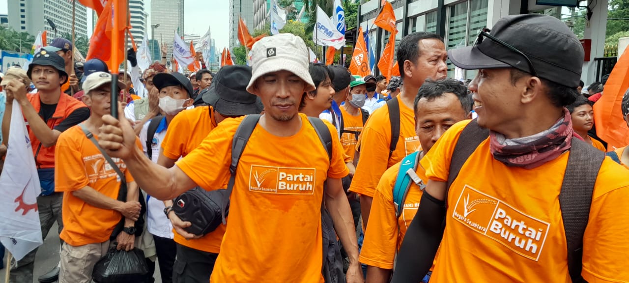 FSPMI Bandung Raya Kerahkan Massa Aksi Peringati May Day di Jakarta