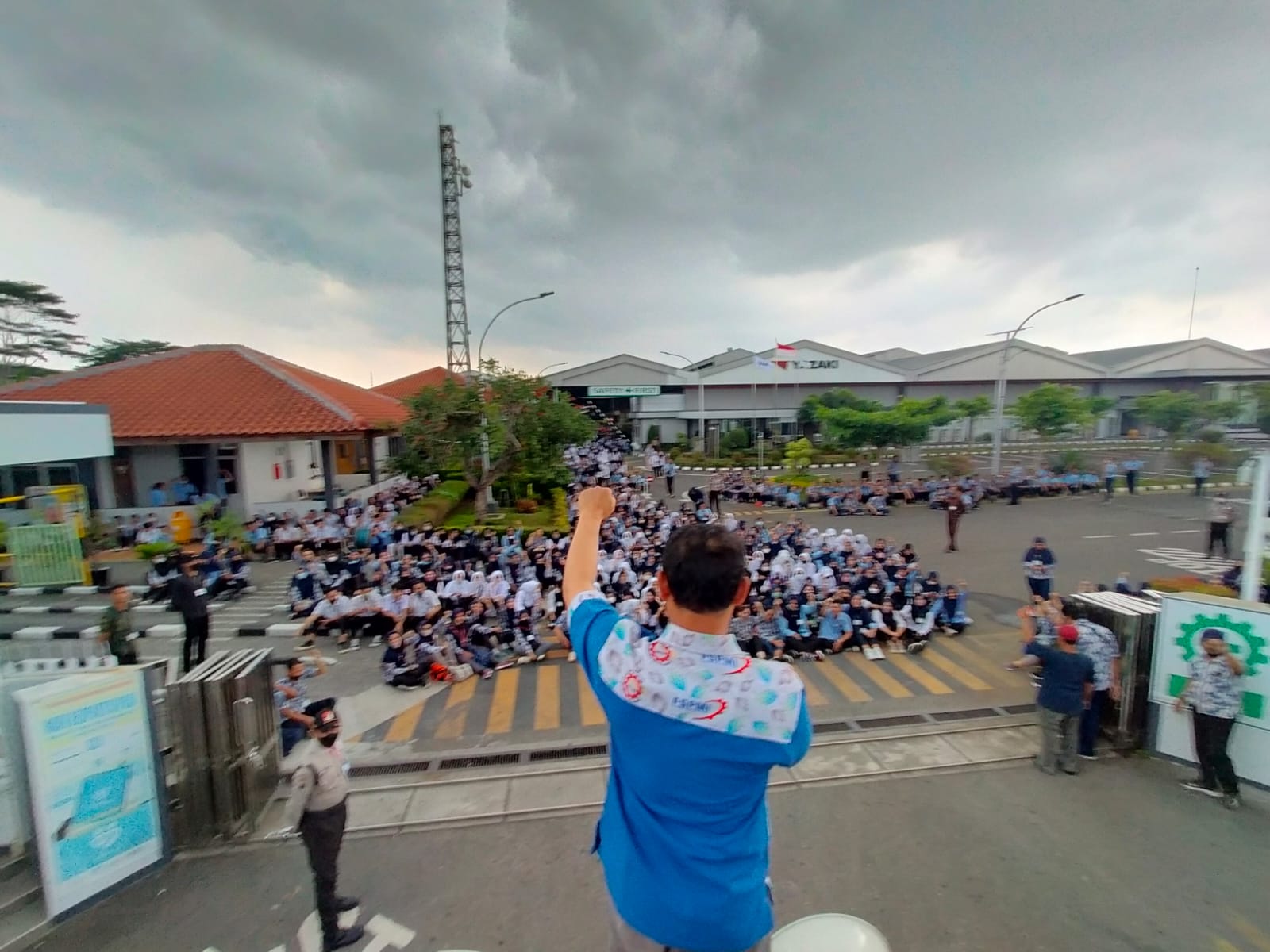 Konsolidasi Akbar PUK SPAMK FSPMI PT SAMI TF Berujung Dengan Mogok Kerja Spontan