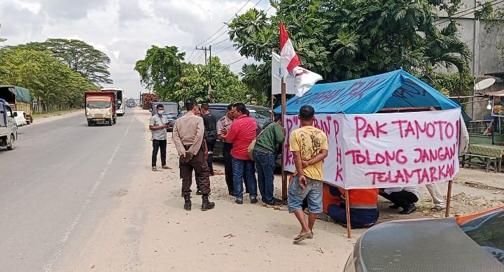 Akibat Kecelakaan Kerja hingga Tiga Bulan Upah Tak Dibayar, Karyawan PTSI Gelar Aksi Damai