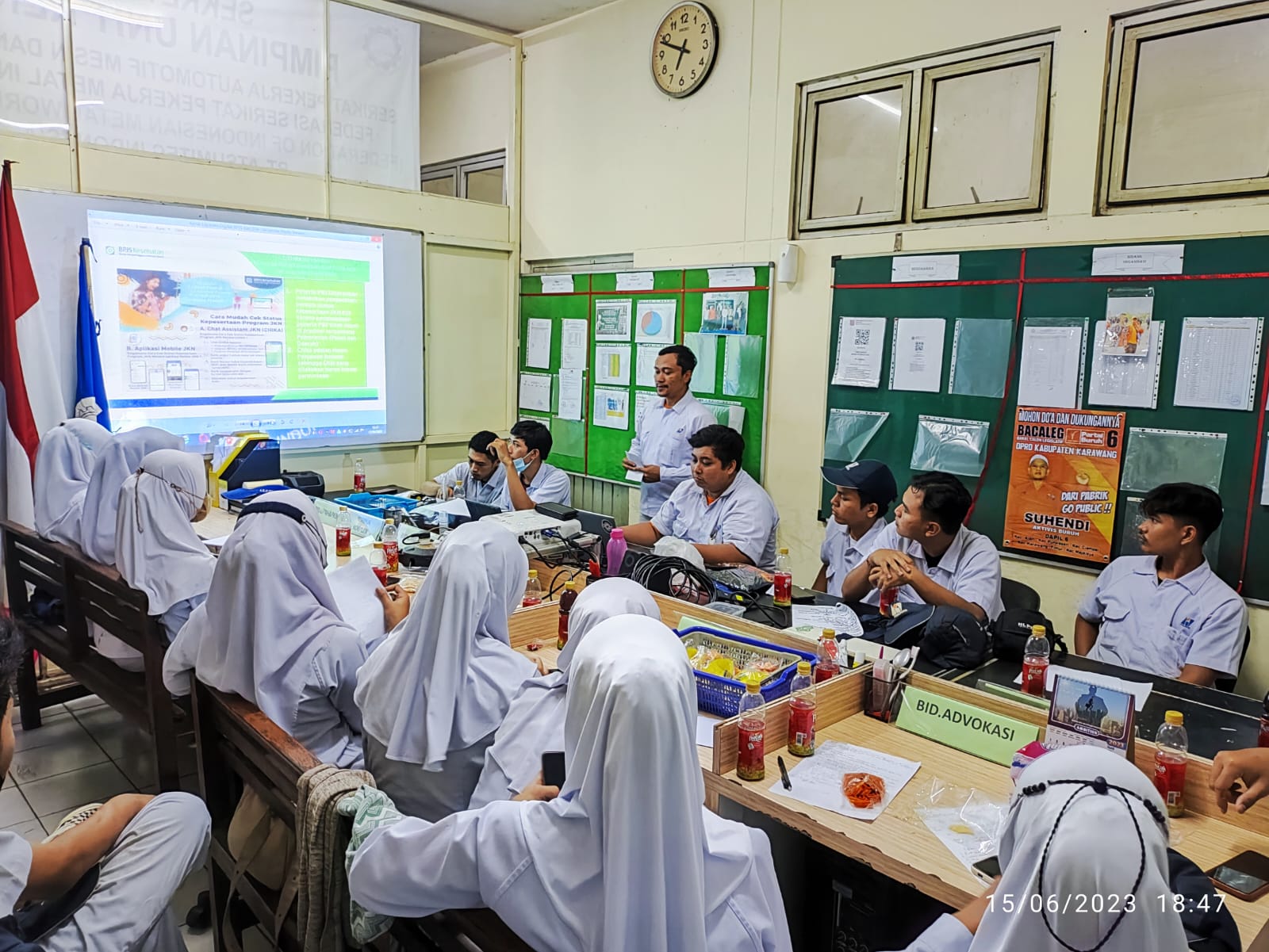 Pentingnya Penggunaan Aplikasi Digital BPJS Kesehatan, Korda Jamkeswatch Karawang Syehudin Adakan Sosialisasi Tentang Penggunaan BPJS Kesehatan