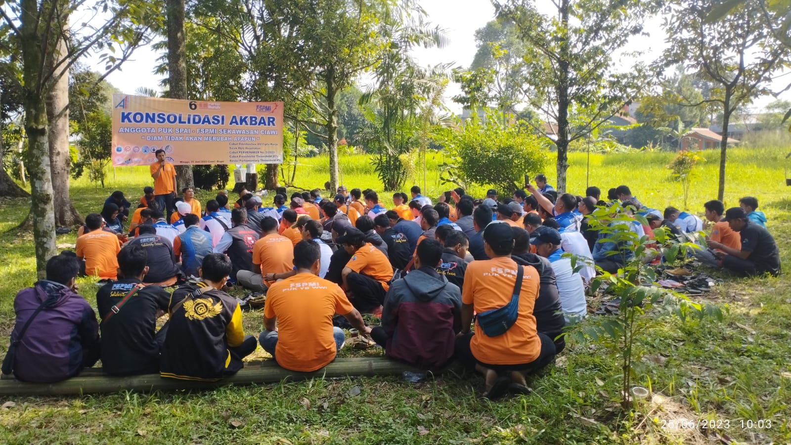 Konsolidasi SPAI FSPMI Bogor : Diam Tak Akan Merubah Apapun