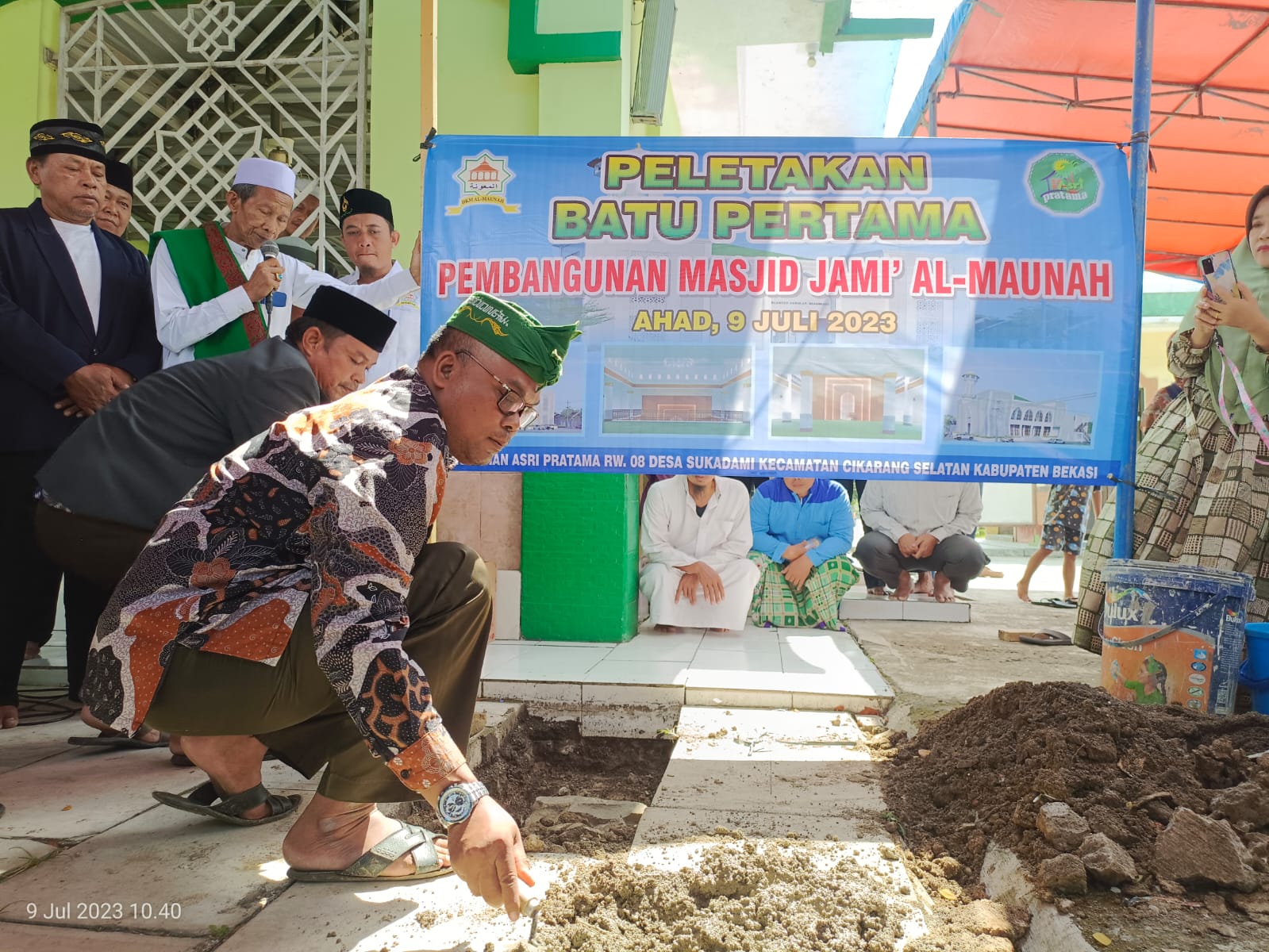 Peletakan Batu Pertama Pembangunan Masjid Jami Al Maunah RW 08 Asri Pratama