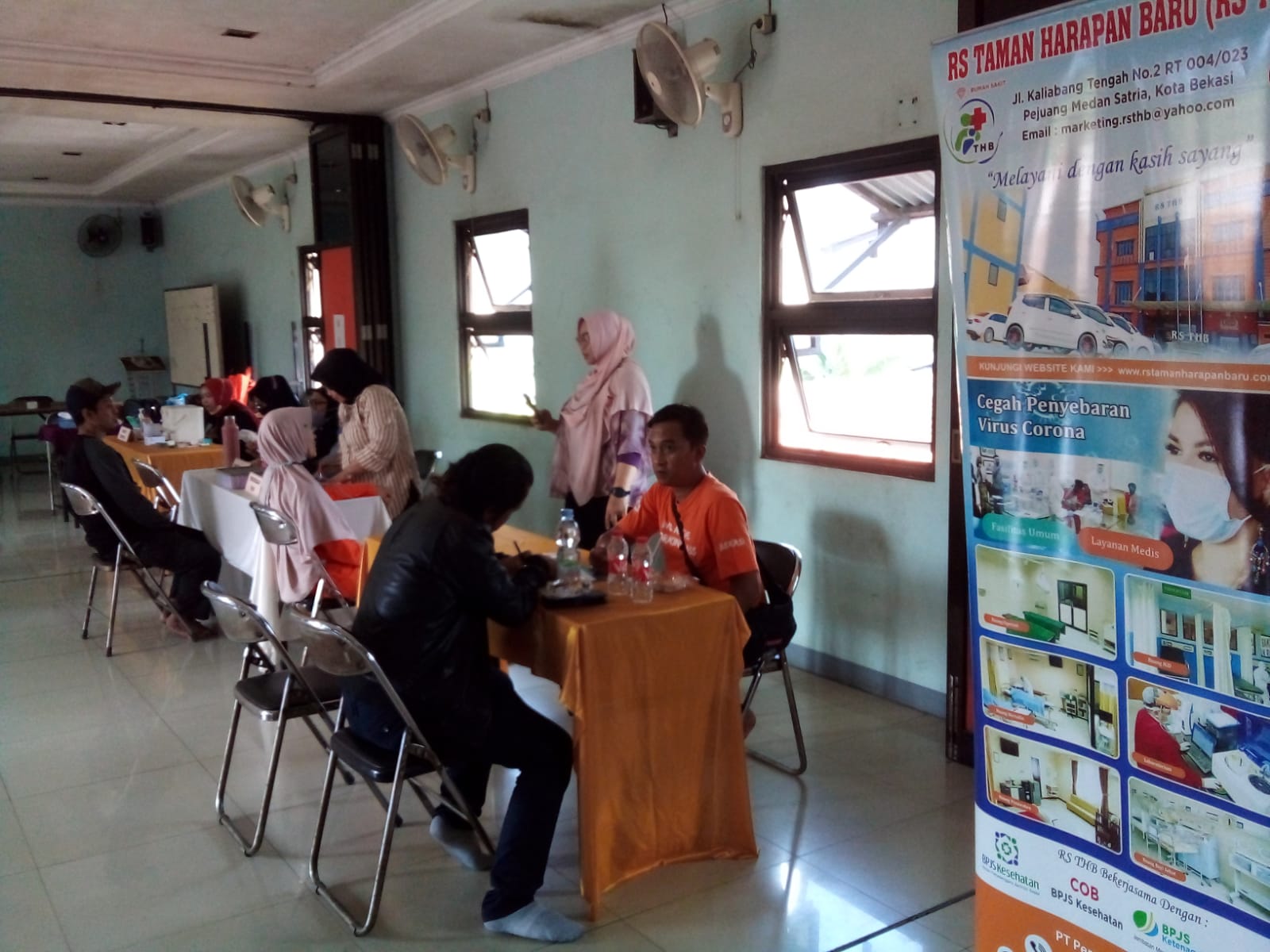 Kerja Sama Kemanusiaan, RS Taman Harapan Baru dan Jamkeswatch Berikan Pelayanan Kesehatan Gratis