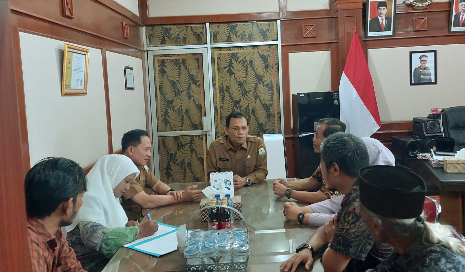 Audiensi dan Diskusi Pimpinan Pusat SPEE FSPMI dengan Dinas Tenaga Kerja Aceh