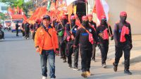 Tiba di Kota Bekasi, Buruh Sambut Aksi Longmarch Bandung – Jakarta