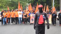 Pangkorda Garda Metal FSPMI Purwakarta: Longmarch Adalah Bukti Bahwa Kami Tetap Konsisten Pangkorda Garda Metal FSPMI Purwakarta: Longmarch Adalah Bukti Bahwa Kami Tetap Konsisten