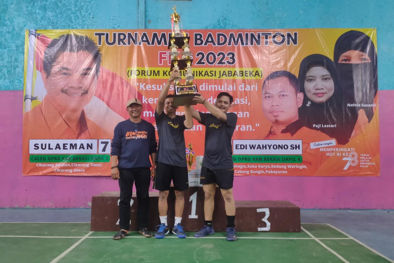 PUK IDBM Jadi Pemegang Piala Bergilir Turnamen FKJ Cup 2023 dan HUT RI ke 78 Cabang Badminton