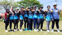 Berkat Semangat dan Kekompakan, Tim Sepakbola Wanita RT 007 Asri Pratama Menjadi Juara