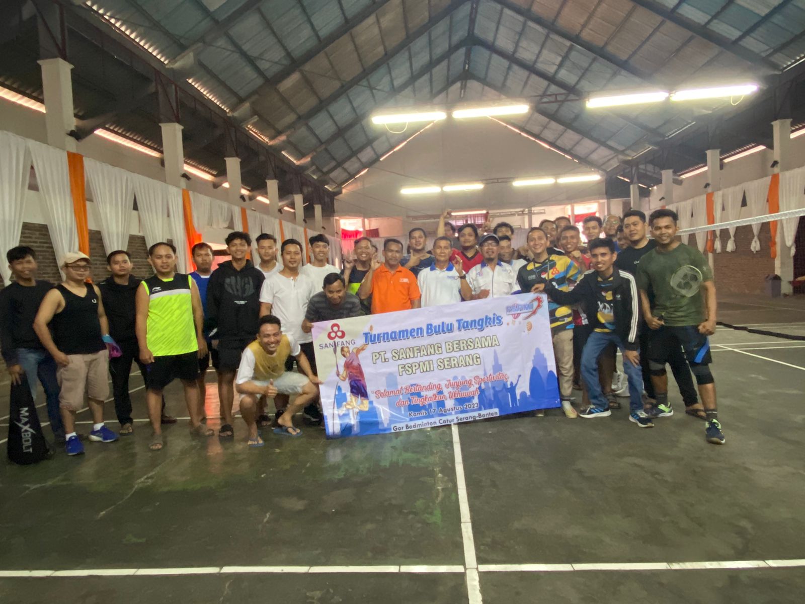 Meriahkan HUT Kemerdekaan RI ke 78, PUK SPAI FSPMI PT. SAN FANG INDONESIA Gelar Turnamen Badminton