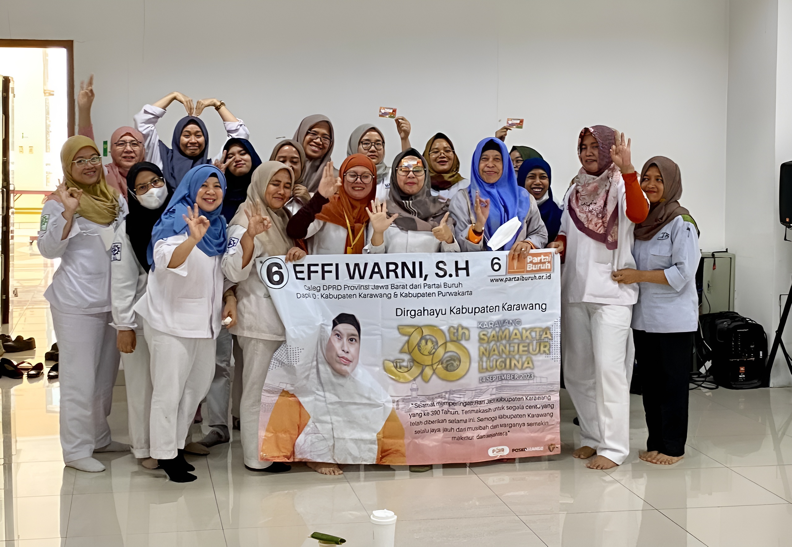 Effi Warni, S.H Jalankan Sasapa Sosialisasi Partai Buruh Ke Salah Satu Pabrik di Kawasan Indotaisei