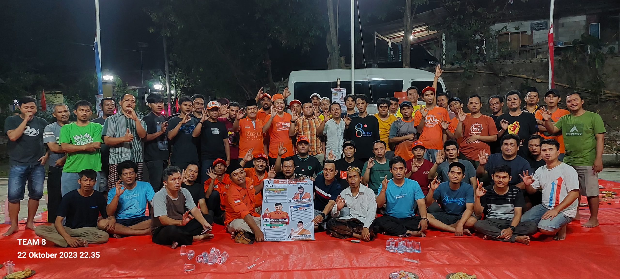 Surohman Lakukan Sosialisasi Partai Buruh di Wilayah RW 021 Perumahan Mega Regency