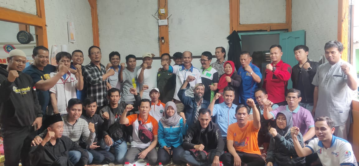 Pertemuan Pimpinan Serikat Buruh Kota Cimahi Bahas Rencana Aksi All Out 23-25 November