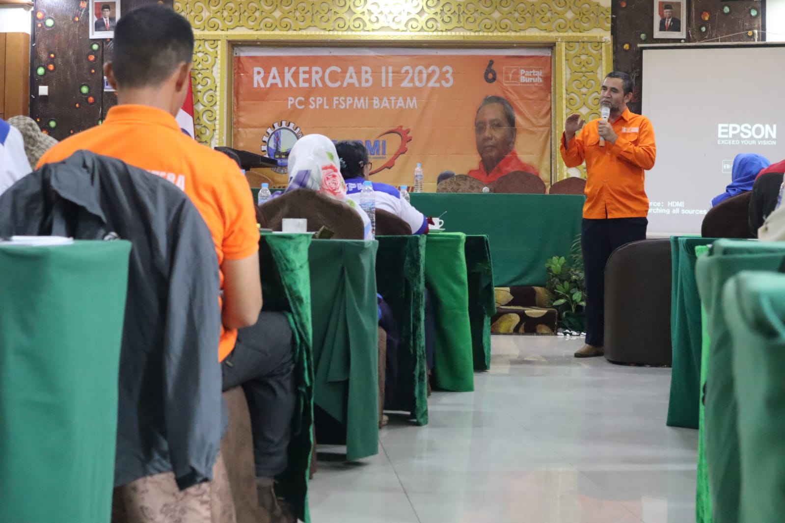Buruh Harus Mengambil Bagian Dalam Pendidikan