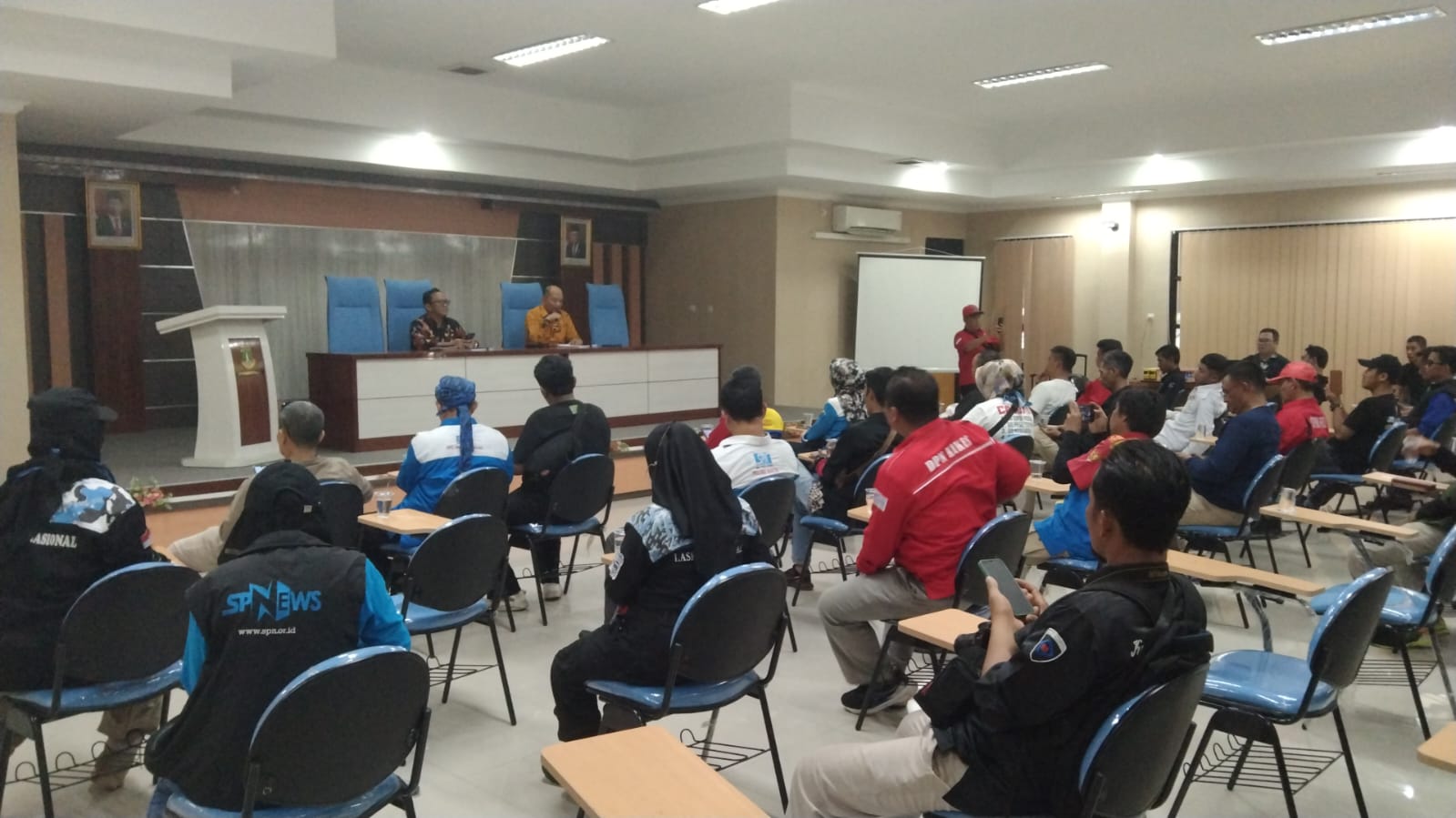 Geruduk Kantor Pusat Pemerintahan Provinsi, Penjabat Gubernur Banten Enggan Temui Buruh