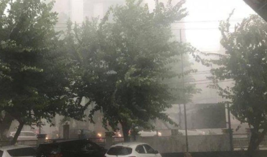 Wilayah Jabodetabek Diguyur Hujan Lebat, Waspada Dalam Beraktivitas