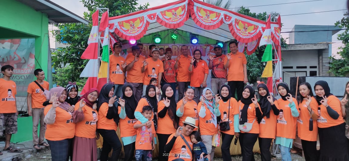 Caleg Partai Buruh Dapil 1 Kabupaten Bekasi Dermawanti Hadiri Pesta Rakyat di Serang Baru