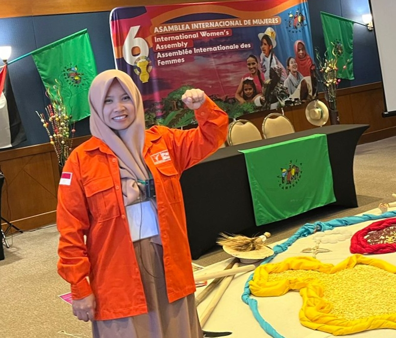 Konferensi La Via Campesina (LVC) Ke 8 Di Gelar Bogota Kolombia, Dari Indonesia Di Wakilkan oleh Ropikotul Mualimah