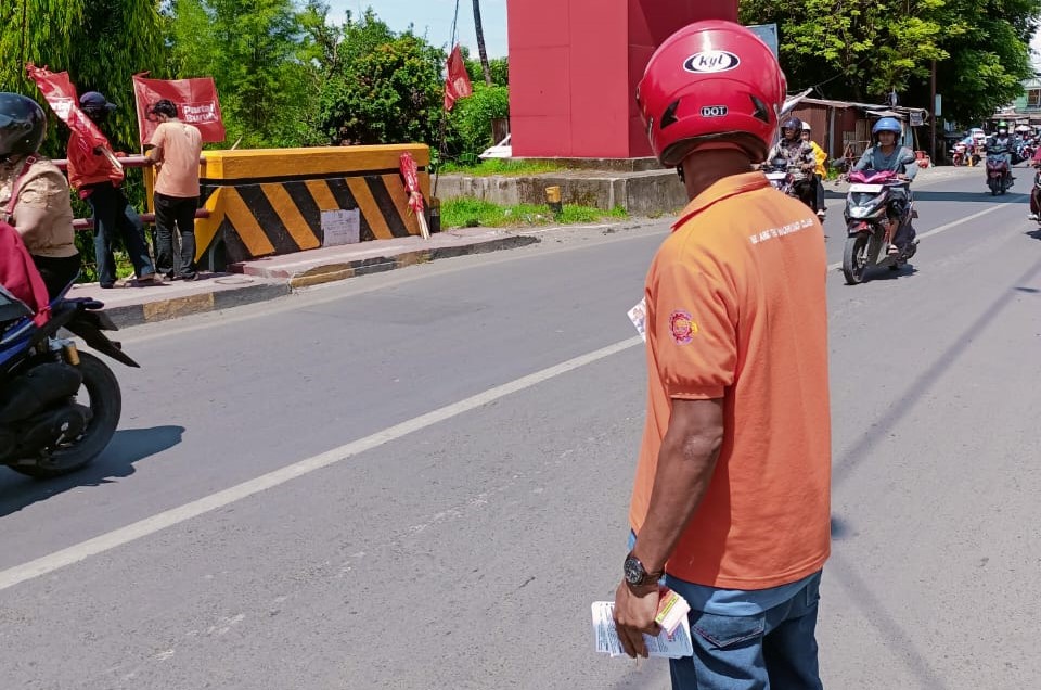 Manfaatkan Momentum Liburan, Partai Buruh Exco Kab.Gowa Perkenalkan Partai dengan Turun ke Jalan