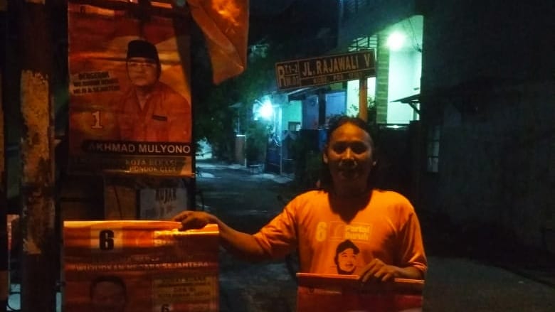 Team Kemenangan Akhmad Mulyono Kembali Pasang APK yang Hilang