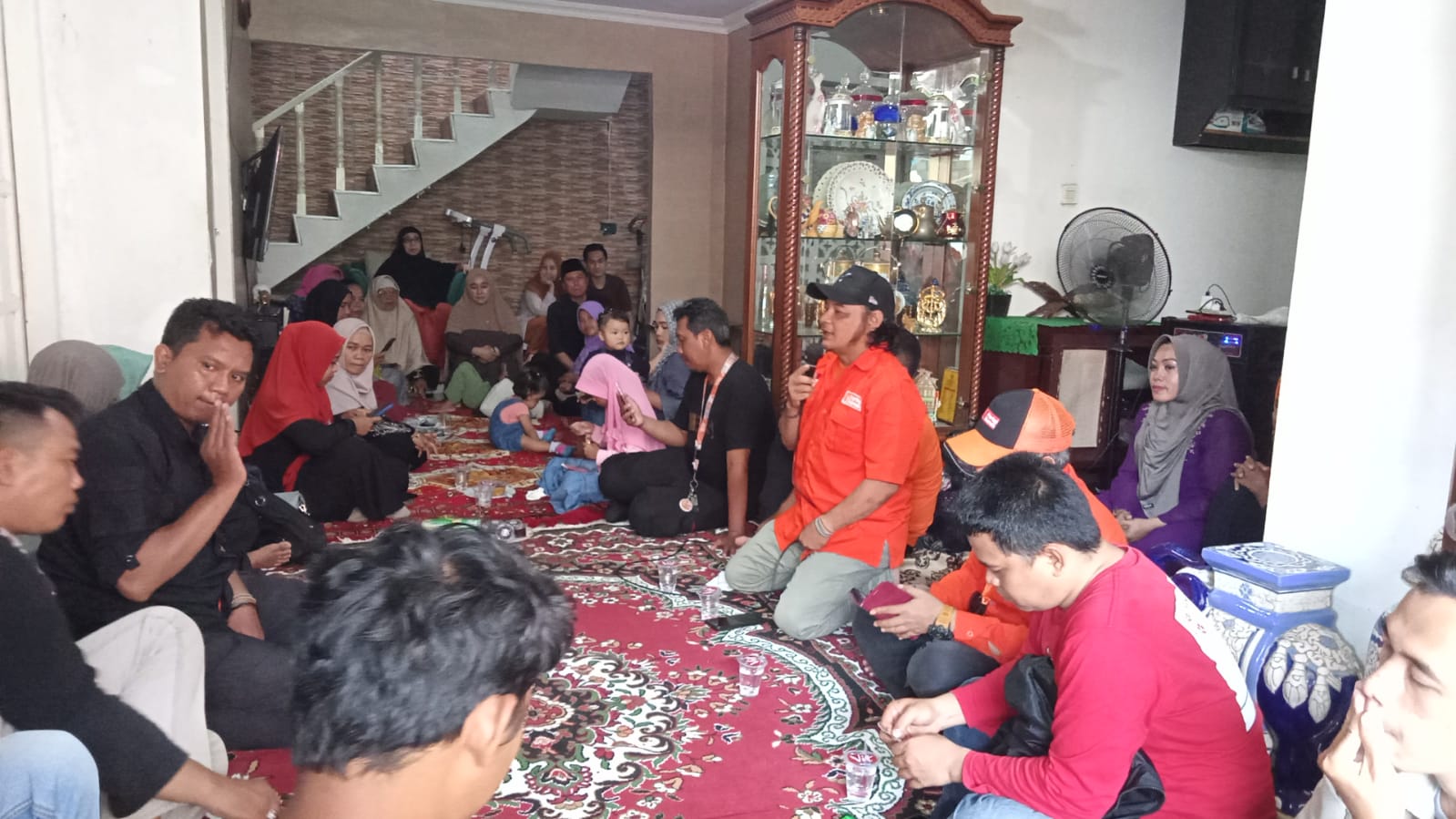 Temui Warga Kali Baru, Akhmad Mulyono Jabarkan Bahaya Omnibus Law