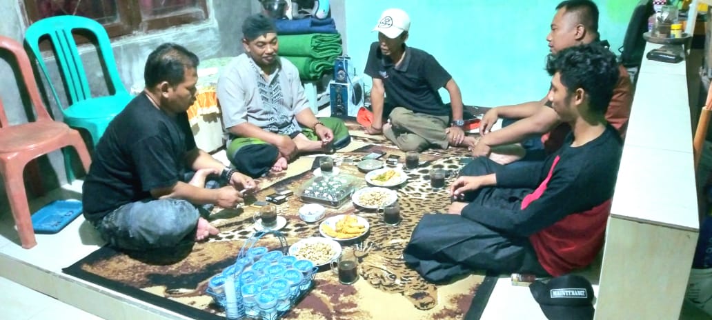 Pengurus TPU & Ambulans Mega Regency Adakan Study Banding ke Pengurus Ambulans BCM RW 012