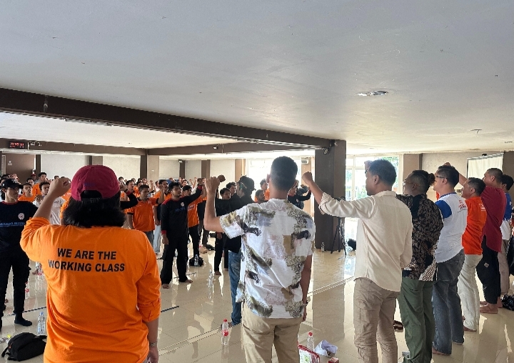 KC FSPMI Karawang Gelar Konsolidasi Akbar, Pastikan 3000 Datangi Istora Senayan Jakarta