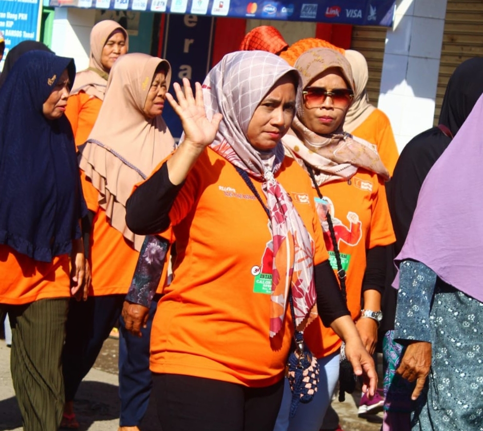 Intan Aliyah Handayani Caleg DPRD Kab. Cirebon Nomor Urut 3 Jalankan Kanjeng Sono Ke Warga Pangkalan Kecamatan Plered