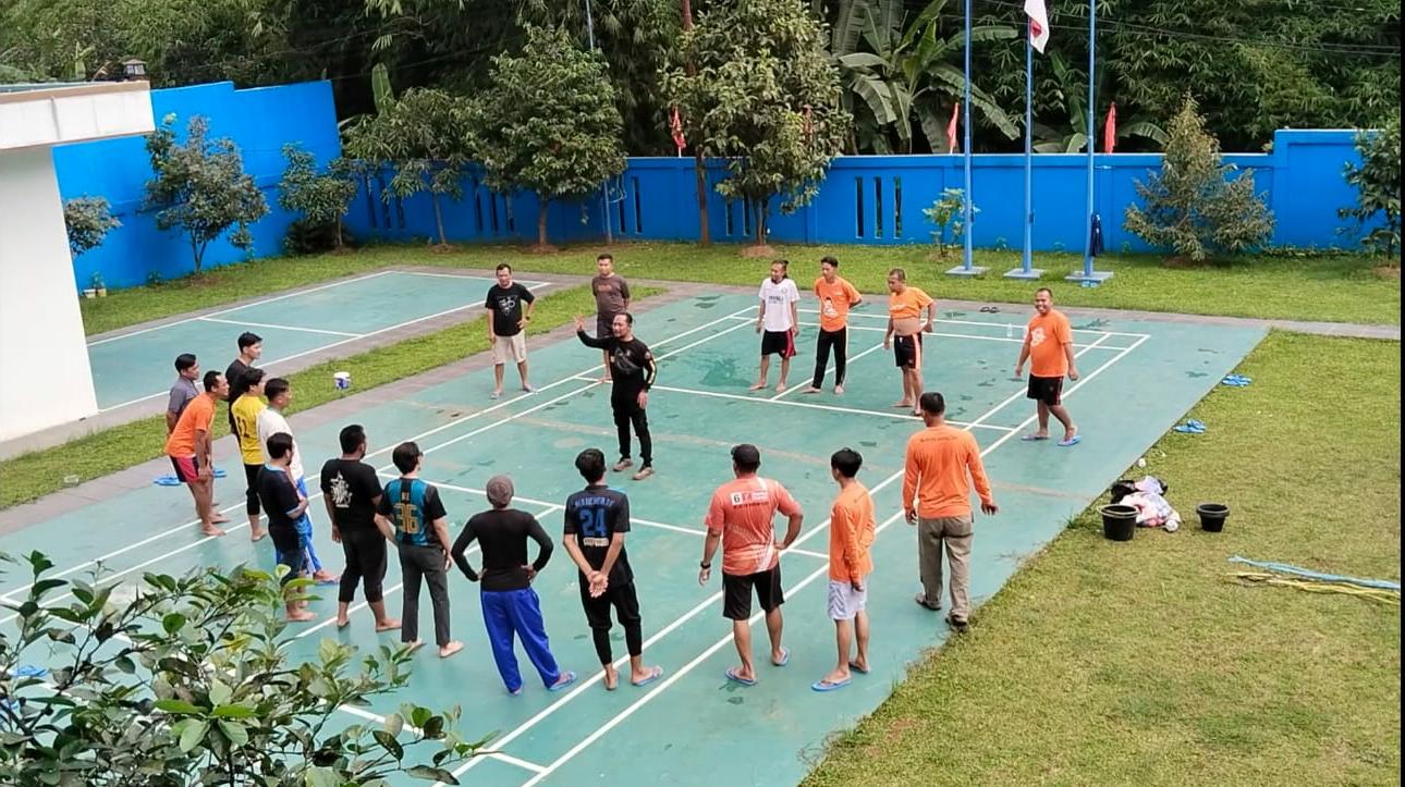 Fun Game Di Hari Terakhir Pendidikan, Saling Melindungi  dan Menjaga Kekompakan