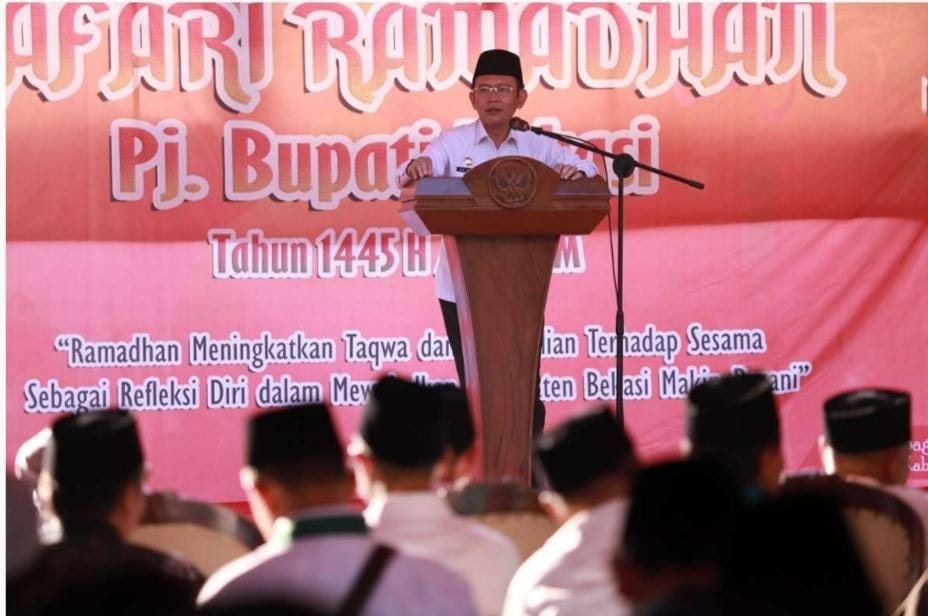 Zakat Fitrah Sempurnakan Kebaikan Ramadan, Pj Bupati Bekasi Himbau Sekolah Berzakat