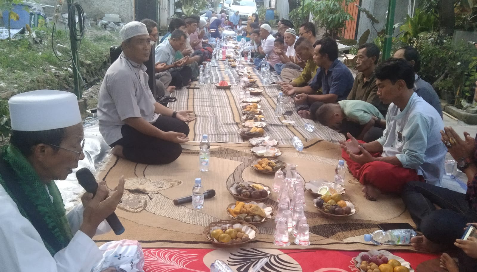 Keluarga Iman Sudrajat Gelar Tasyakuran Atas Nikmat dan Keberkahan Dengan Buka Puasa Bersama