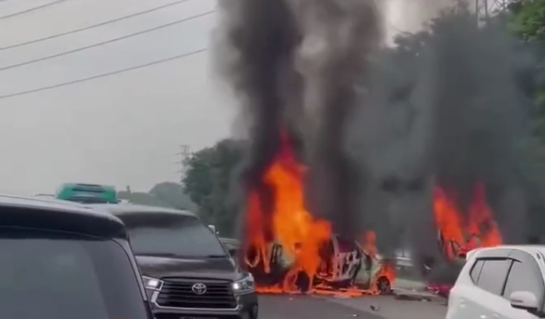 Kecelakaan Maut di KM 58 Tol Cikampek, Belasan Orang Meninggal Dunia