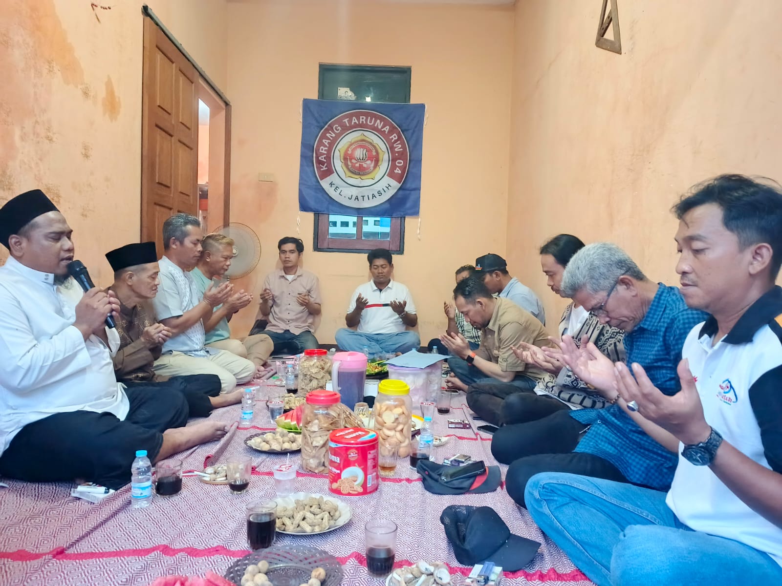 Eratkan Hubungan Sosial, DPD Jamkeswatch Kota Bekasi Hadiri Silatuhrahmi Karang Taruna RW 04 Jati Asih