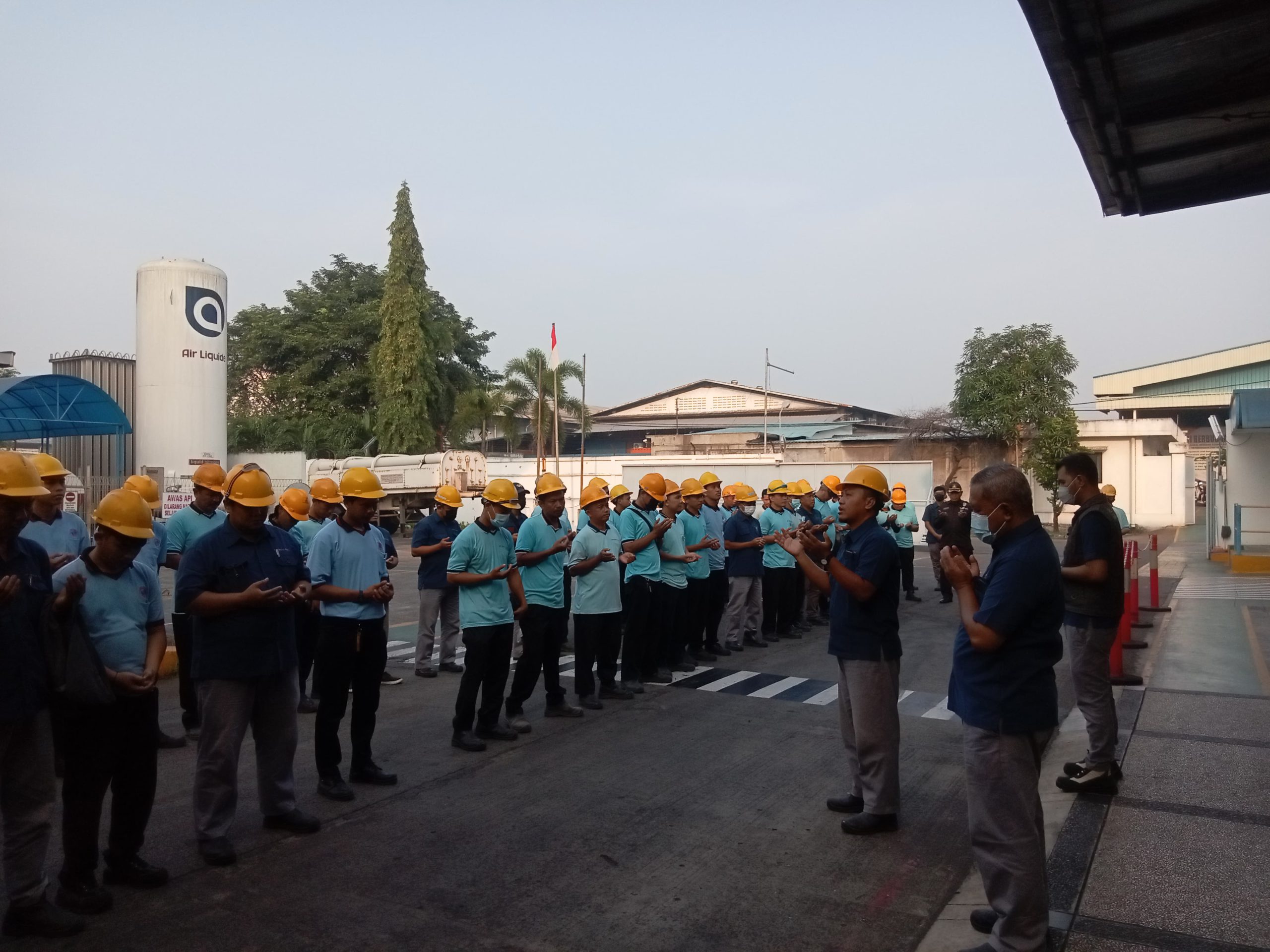 Halal Bihalal, Management PT. Mega Pratama Ferindo : Bangun Energi Positif Di Tempat Kerja, Berkah Untuk Kita Semua