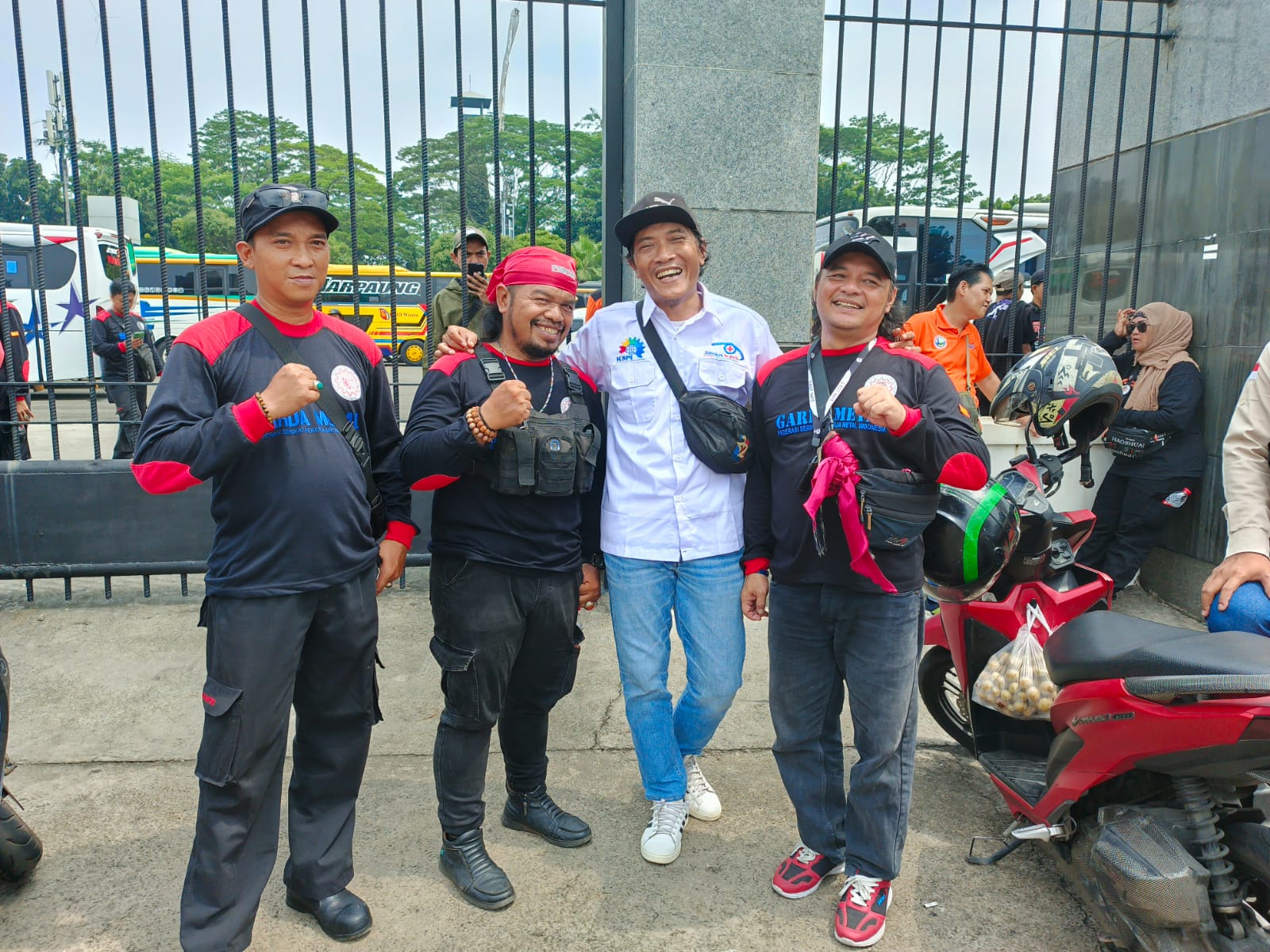 Direktur DPN Ucapkan Selamat Hari Buruh dan Hari Jadi Jamkeswatch DPD Kota Bekasi