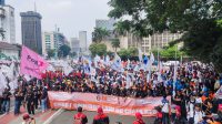 May Day 2024, Puluhan Ribu Buruh Padati Patung Kuda Arjuna Wijaya Jakarta