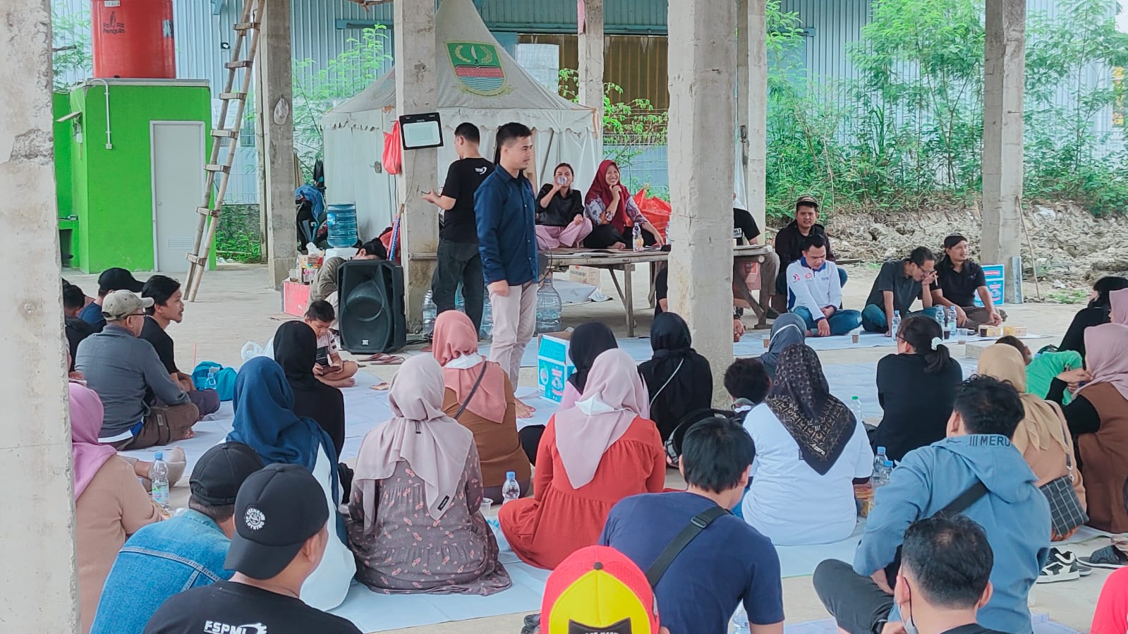 Konsolidasi Perdana PUK ADVANEX di New Omah Buruh Bekasi