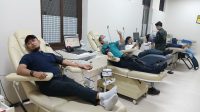 Butuh 4 Kantong Golongan A+, Pengurus dan Anggota PUK PT. Enkei Indonesia Sigap Donorkan Darah